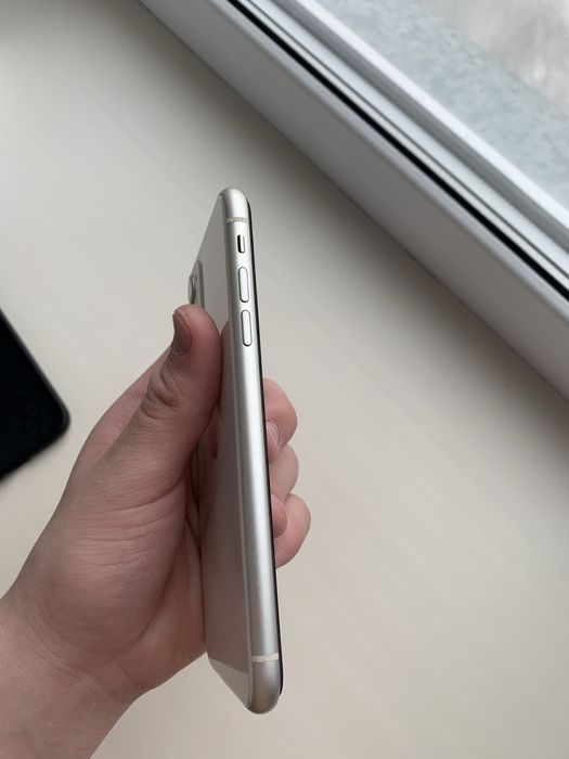 Продам iPhone 11 АКБ 76%