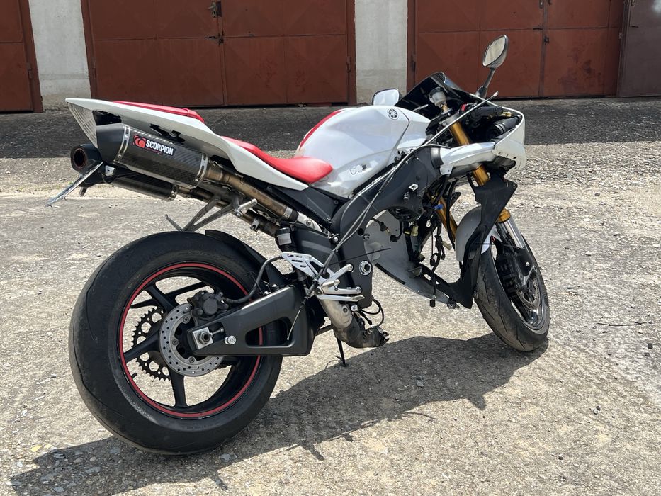 Yamaha R1 RN19 2007