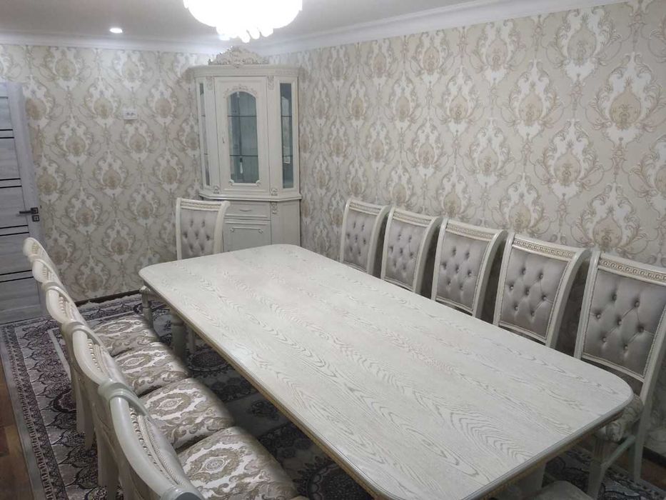 Мебель стол со стулом