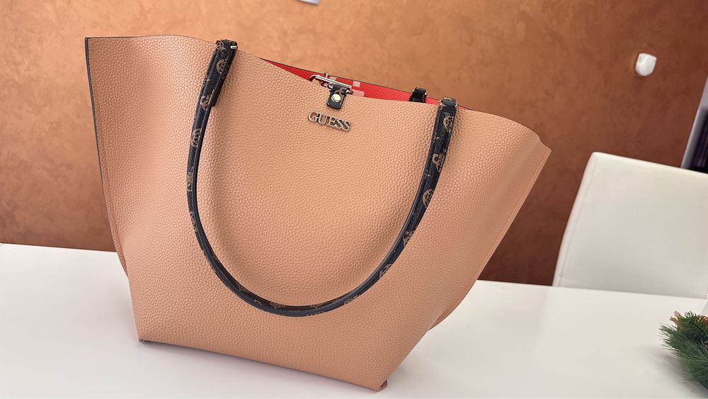 Geanta Guess dama - 2 in 1 - 2 culori/fațete