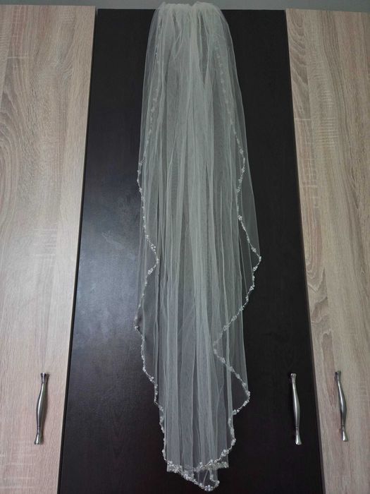 Linzi Jay воал с мъниста (Veil with Pearl and Beaded Edge)