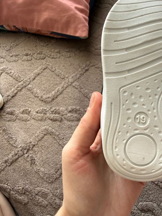 Кроссовки на мальчика 19 размер