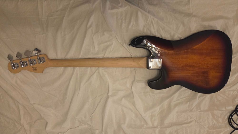 Chitara bass fender squier affinity pj