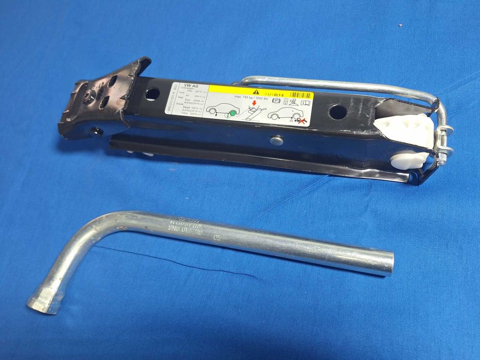 Cric AUTO OE VW Polo Audi A1 Seat Ibiza Skoda Fabia - CA NOU