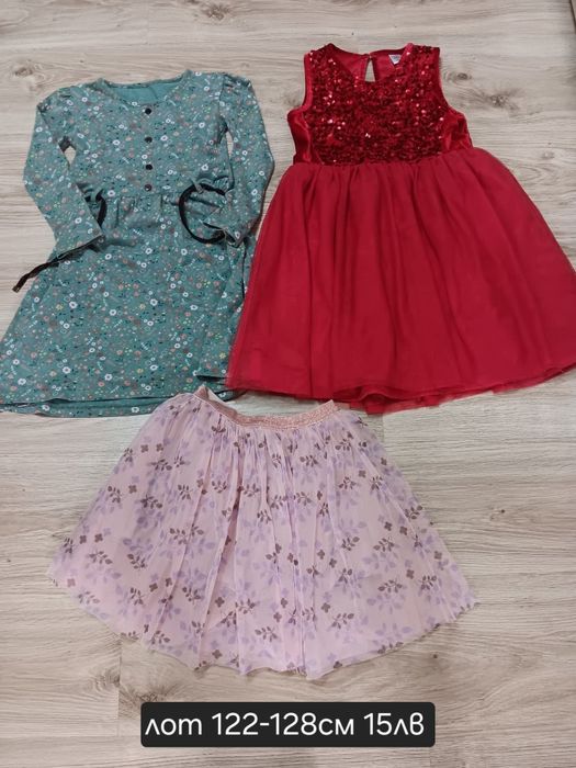За момиченце размер 122-128см
