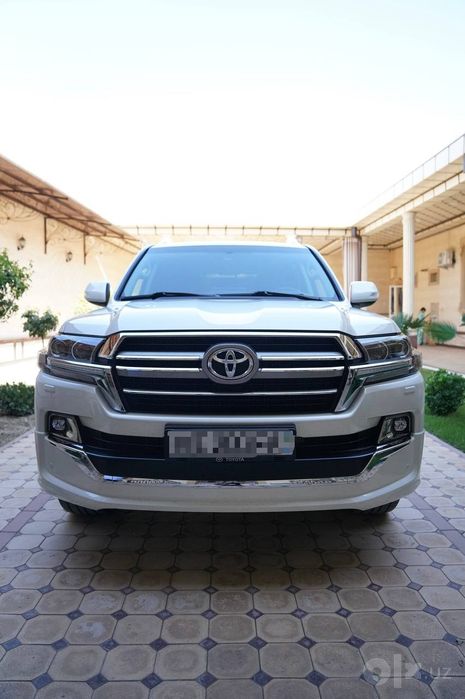 Land cruiser. 200. насия. савдога. берилади
