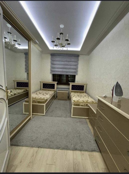 Шайхонтохур, Лабзак Ц 13 продаётся 3-х комнатная шикарная квартира