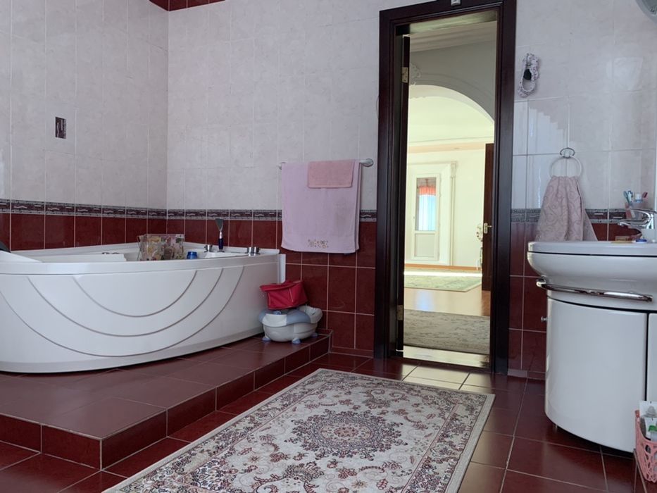 Продам коттедж, 3 уровня