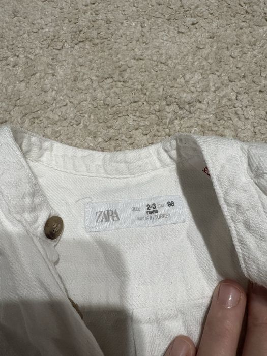 Camasa alba si pantaloni negri 2-3 ani H&M
