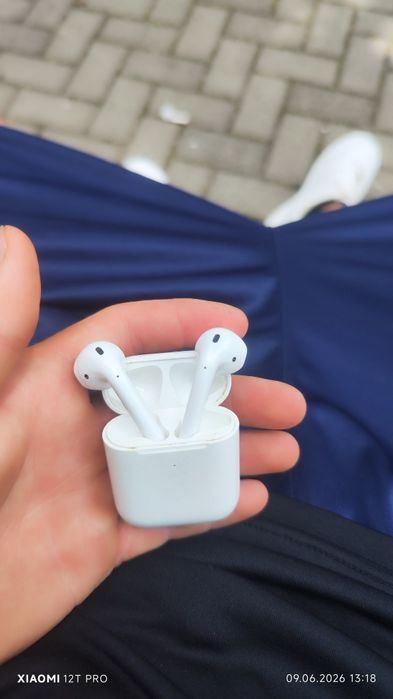 Vând sau schimb AirPods