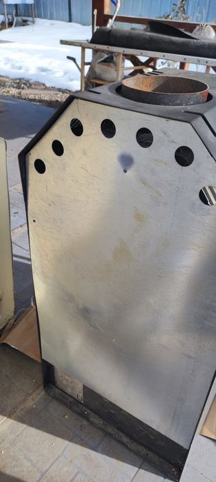 Продам печь-камин вместе с трубой