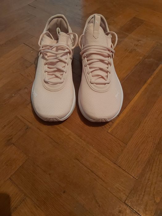 Încălțăminte Puma roz ORIGINALI.