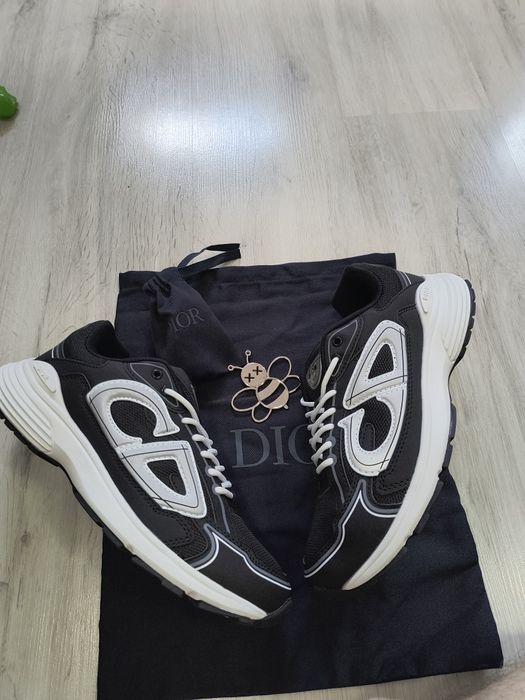 Dior b30 black white 42