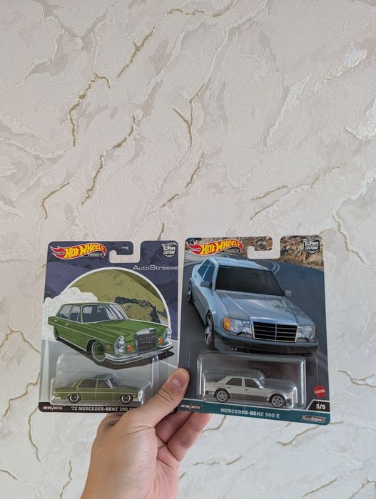 Hotwheels premium