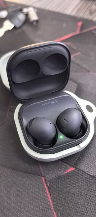 Продам наушники Samsung Buds 2 Pro