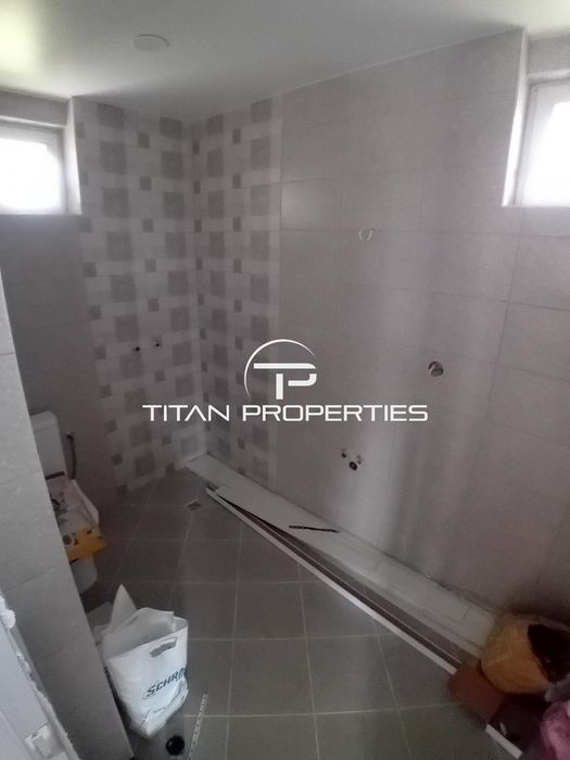 Двуетажна Къща, за продажба, кв. Сарафово