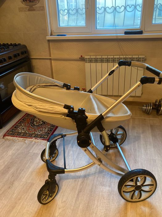 Коляска детская 10000 тг