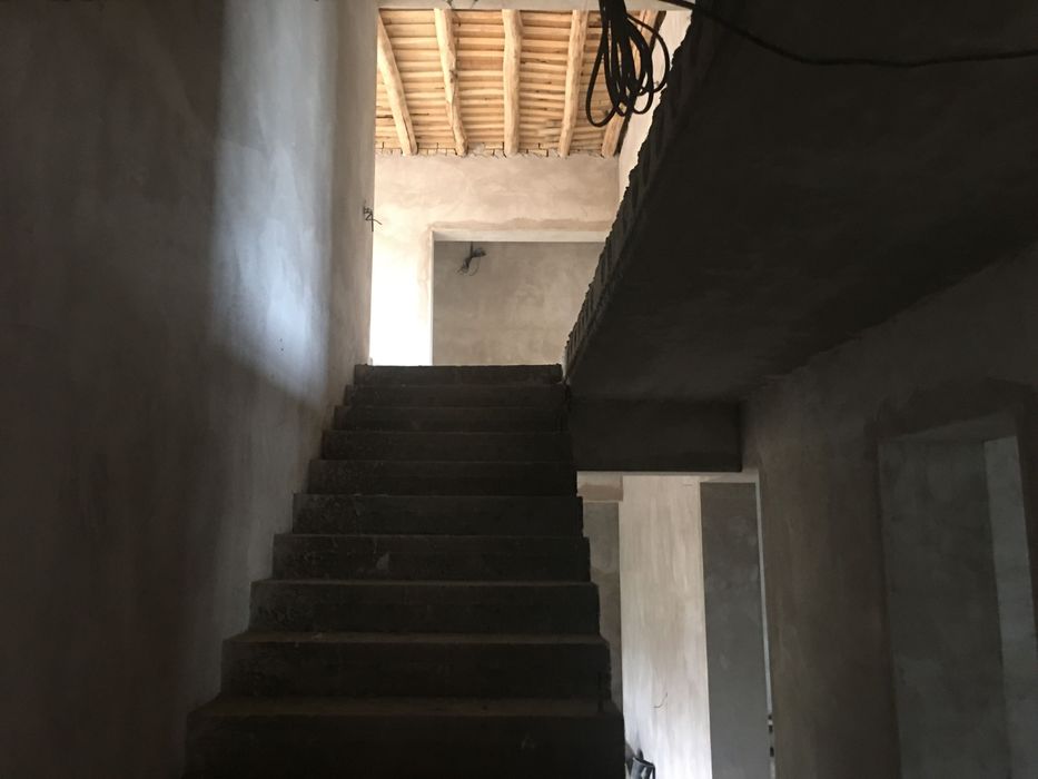 Срочно Срочно Уй сотилади ТОШМИ пўстдан кирганда Олтин тепа Жоми кўча