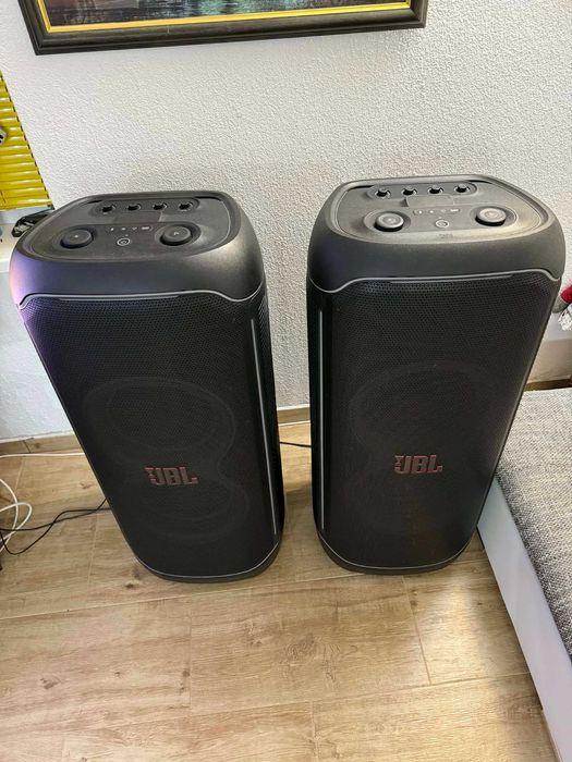 2бр Колони JBL PartyBox 1100
