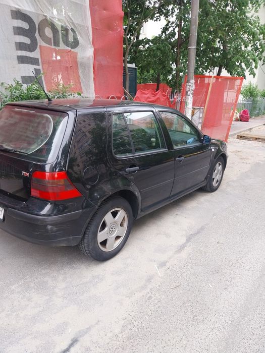 VOLKSWAGEN Golf 2003 — imagine 5
