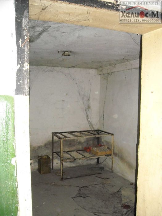 Дава се под наем Заведение в Монтана, Идеален център - 460 кв.м за 99450 € - Снимка #13