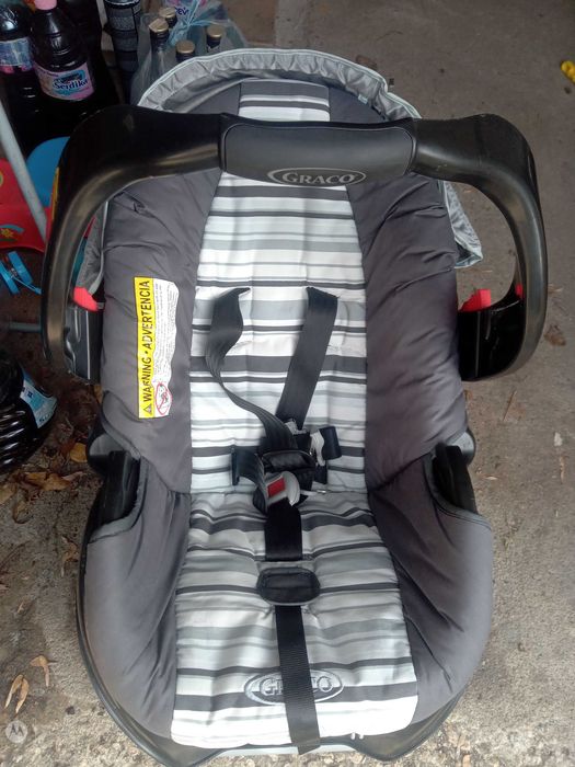 Бебешко столче за кола