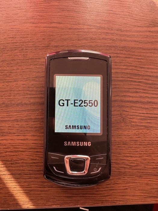 samsung GT-E2550