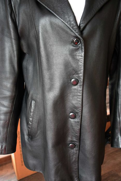 Geacă clasică din piele naturală, neagră