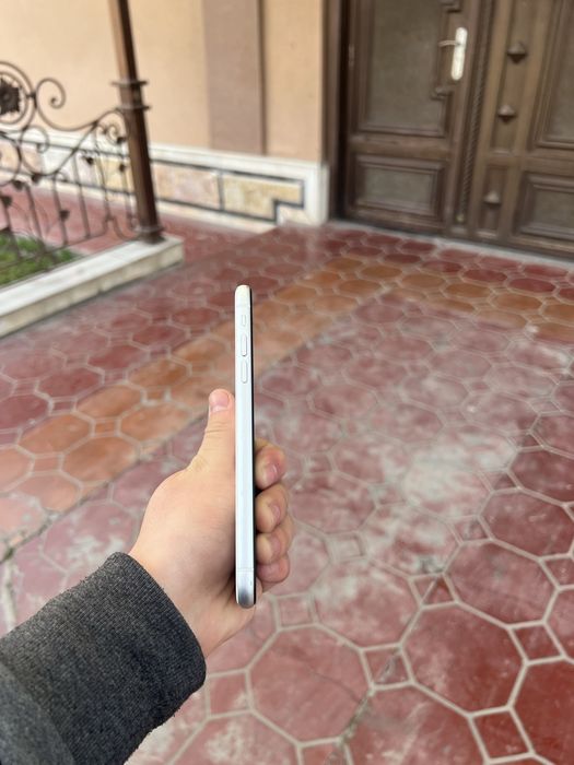 Iphone xr arzonga