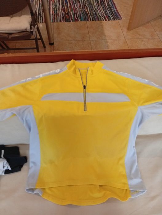 Мъжки спортни блузи