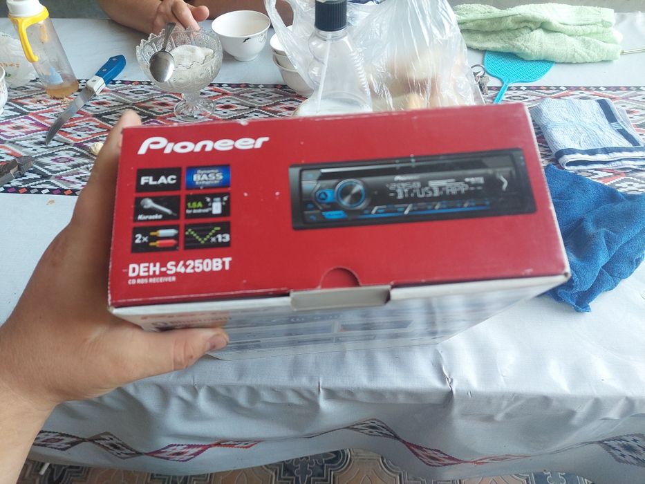 Pioneer  DEH-S4250BT ARGINAL