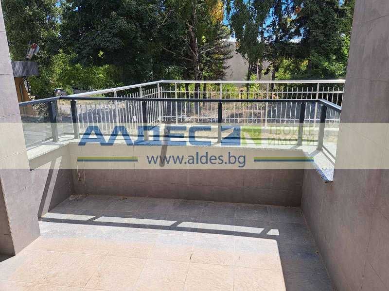 Чисто нов тристаен ап. с Акт 16 в Дървеница!