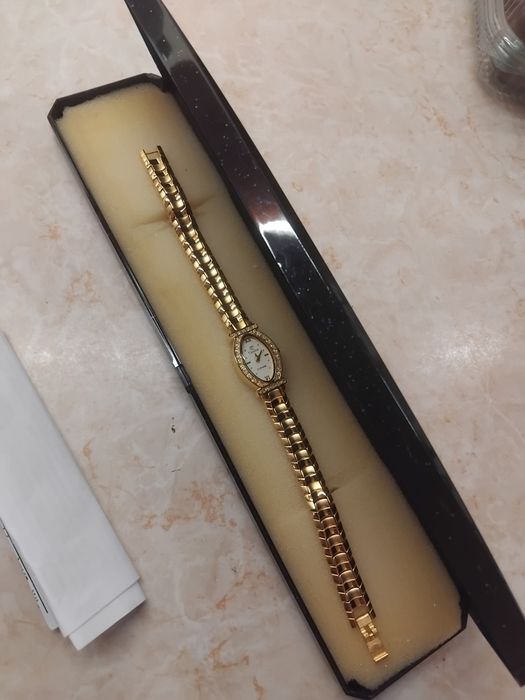 Дамски часовник Vestino – нов, сапфир, 23K gold plated, с кутия