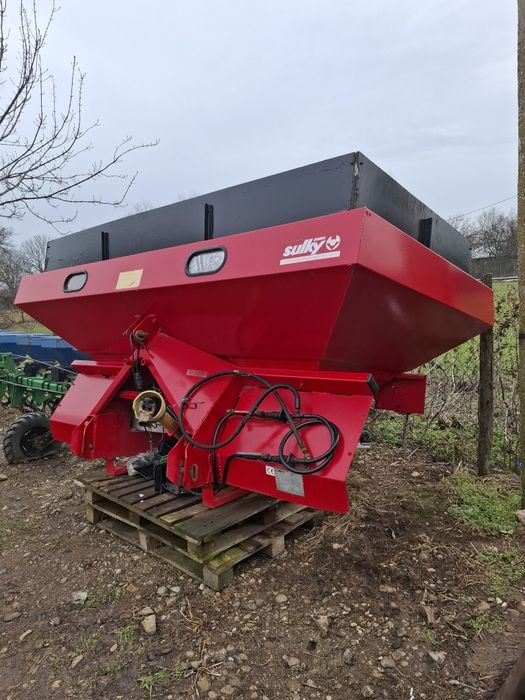 Vând utilaje agricole