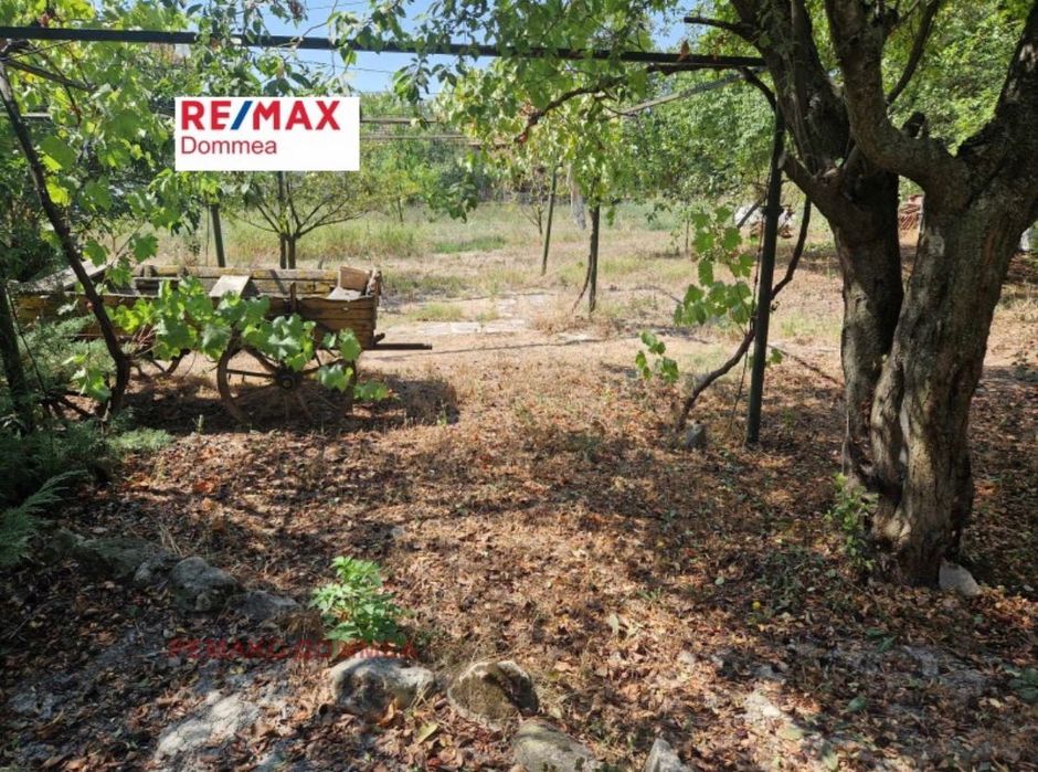 Дава се под наем Заведение в с. Разделна, Област Варна - 40 кв.м за 58.14 € - Снимка #8