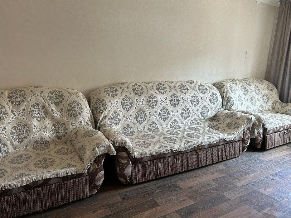 Продам диваны б/у