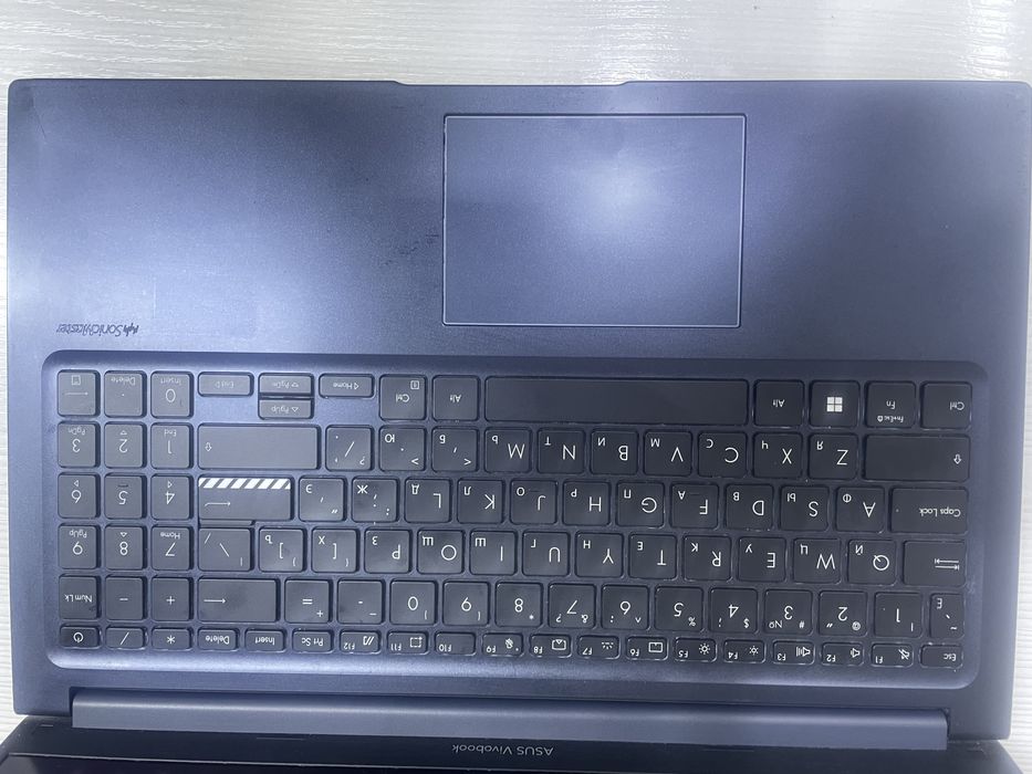 Ноутбук Asus Vivobook