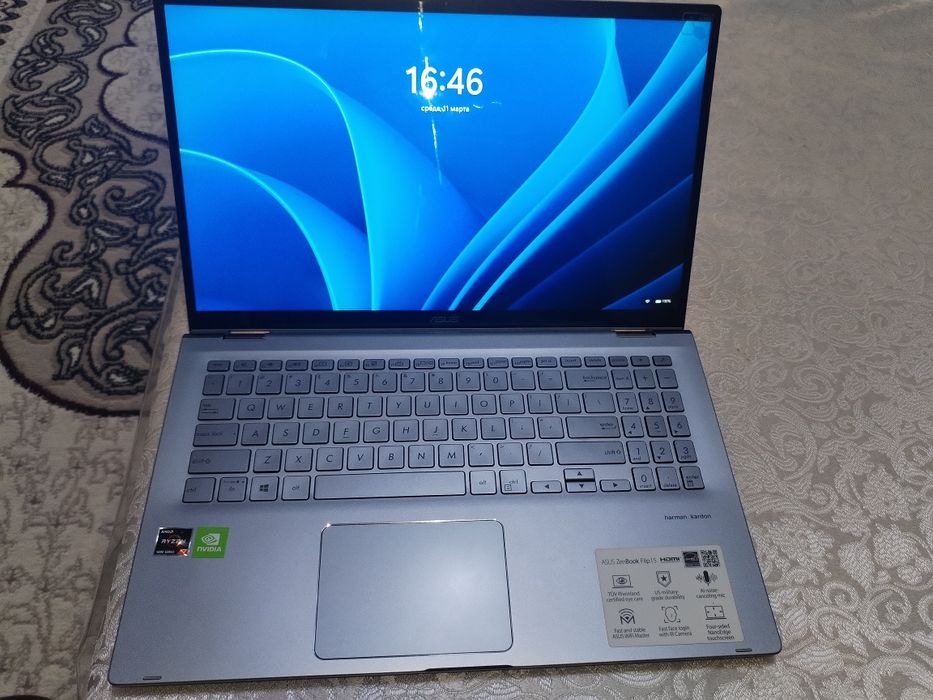 Asus Zenbook Flip 15
