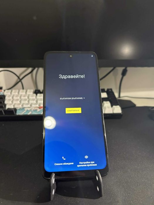 Телефон Motorola E32