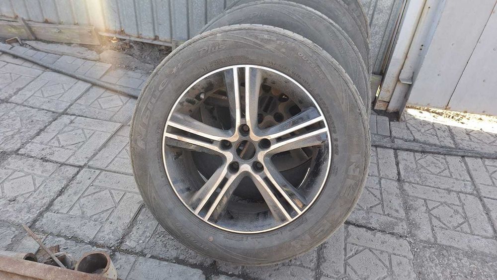 Продам автошины б/у