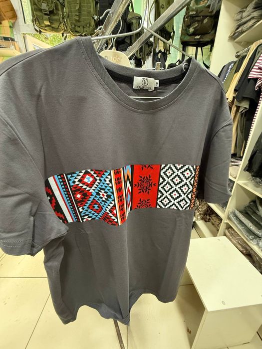 стильные и удобные футболки от бренда AB Collection