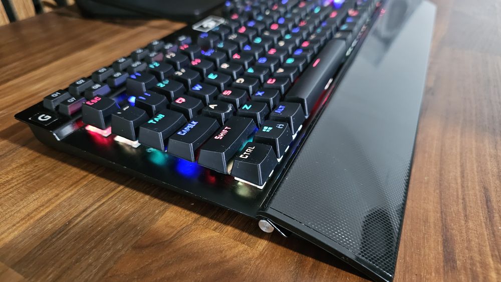 Tastatura Mecanica Redragon YAMA K550