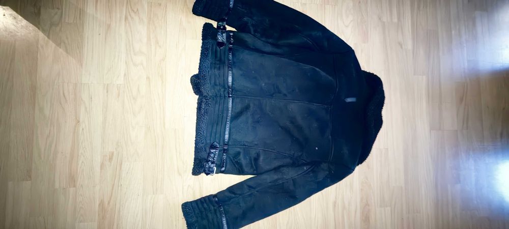 Дамско кожухче Зара Черно Размер L Слагано два пъти като ново