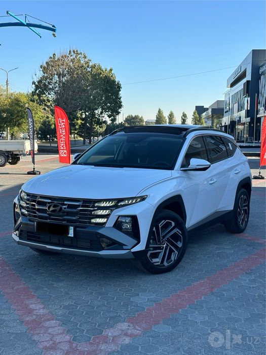 Hyundai Tucson High-Tech 3000 км