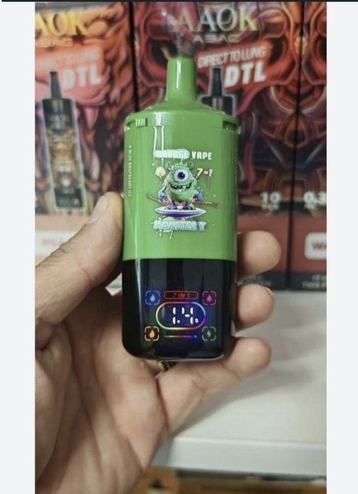Vape 80.000 Puffs 7 Arome Savage Reincarcabil Display