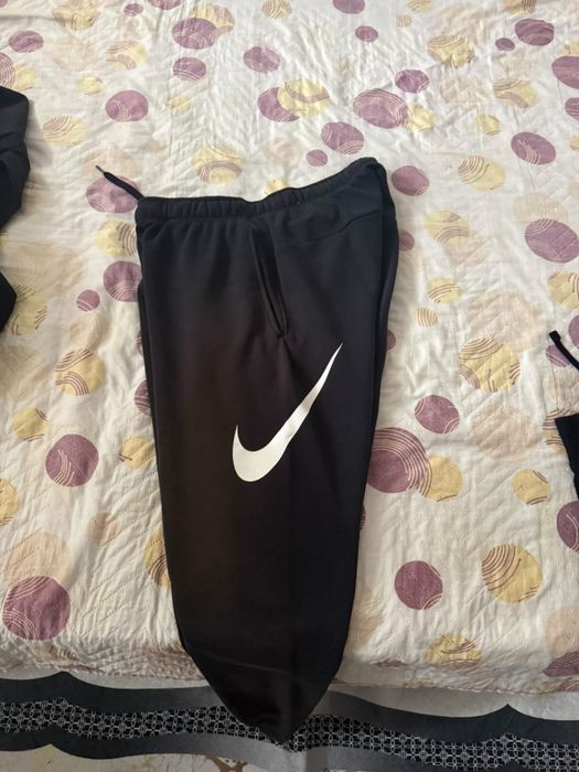 Nike долница доста запазен