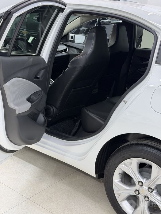 Onix Premier Plus 2024 yil Probeg 18.500 km