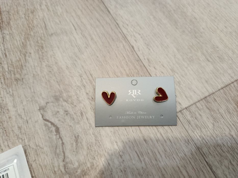 Сережки сердечки