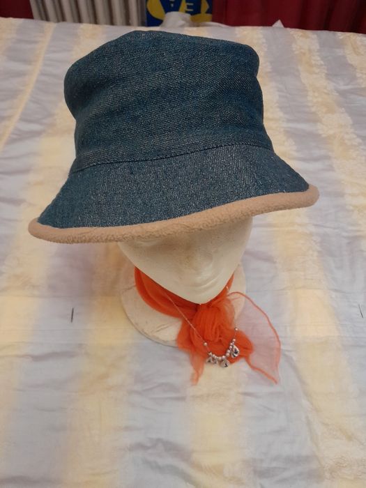 Pălării dama, primavara-vara