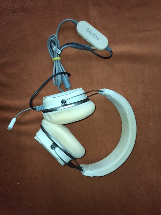 Casti AQIRYS Altair cu fir, telecomanda/fir, USB